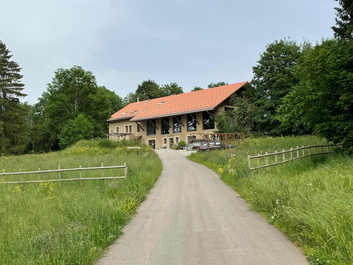 Bed and Breakfast La Ferme Des Aretes La Chaux De Fonds Екстер'єр фото