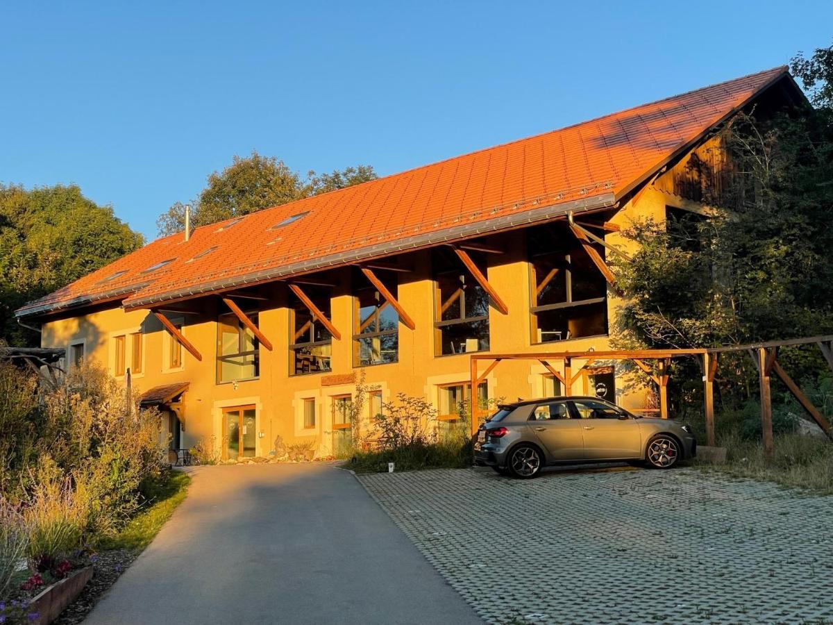 Bed and Breakfast La Ferme Des Aretes La Chaux De Fonds Екстер'єр фото